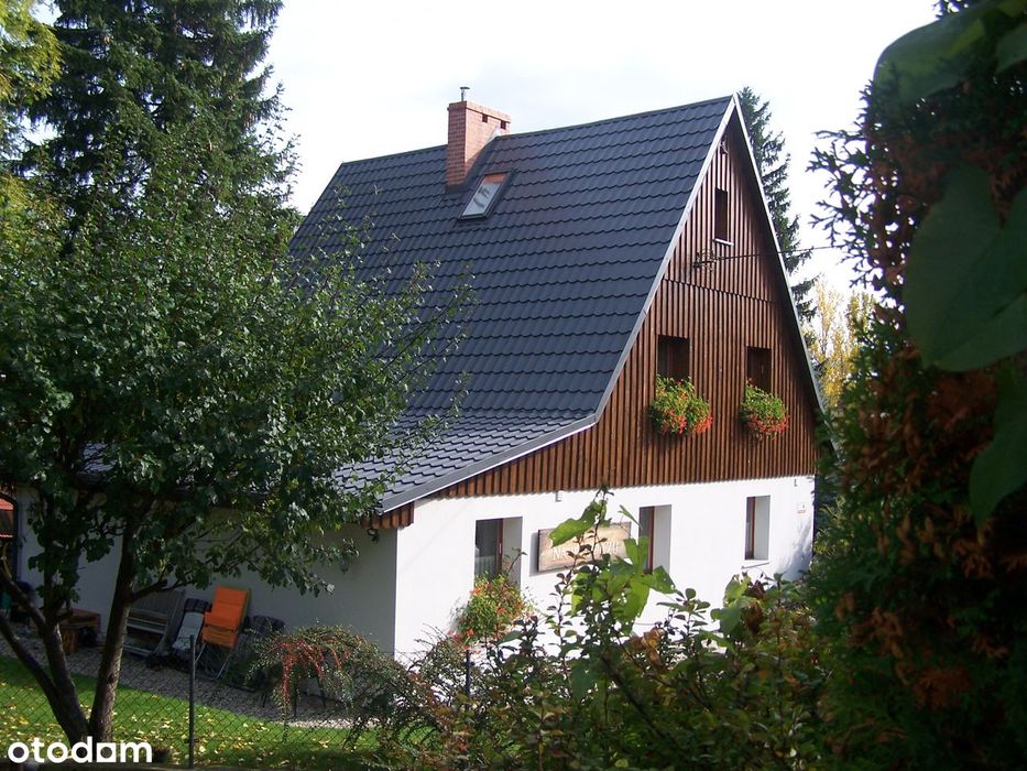 Stylowy dom w centrum Szklarskiej Poręby, second home, pensjonat