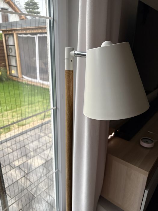 Lampa stojąca wysokosc 140 cm