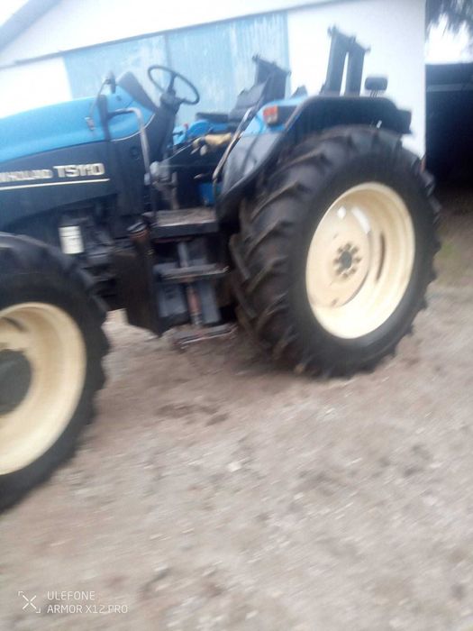 NewHolland ts110