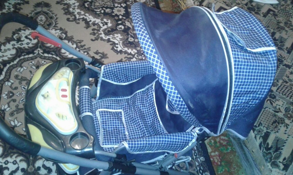 Коляска прогулочная срочно