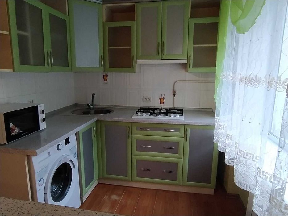 Оренда 2кімнатної квартири на пр-ті  Л.Лук"яненка