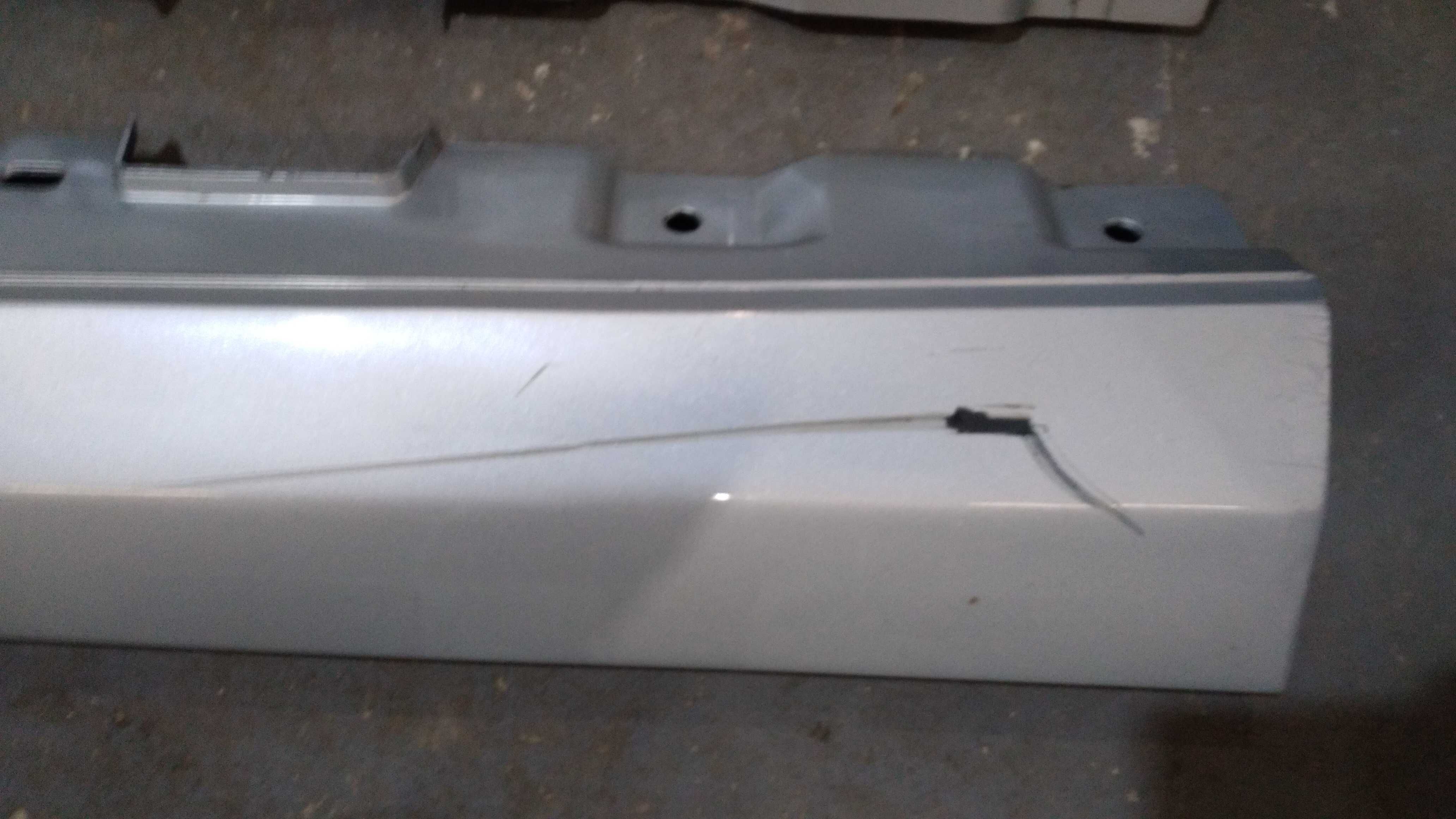 Mercedes w222 Long S listwa progowa prawa