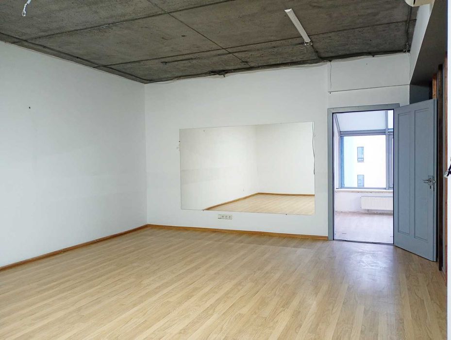 Ціна разом з к/п! Центр! Приміщення, 123 кв/м, вул.Січових Стрільців