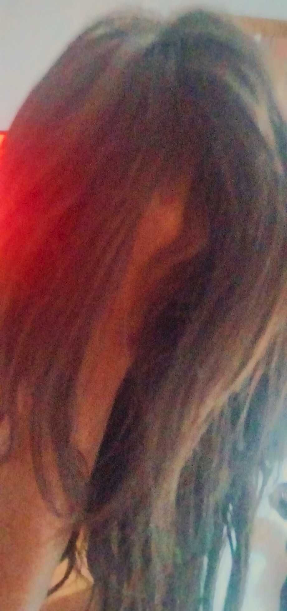 Peruca de cabelo natural nova e sem uso ainda na caixa