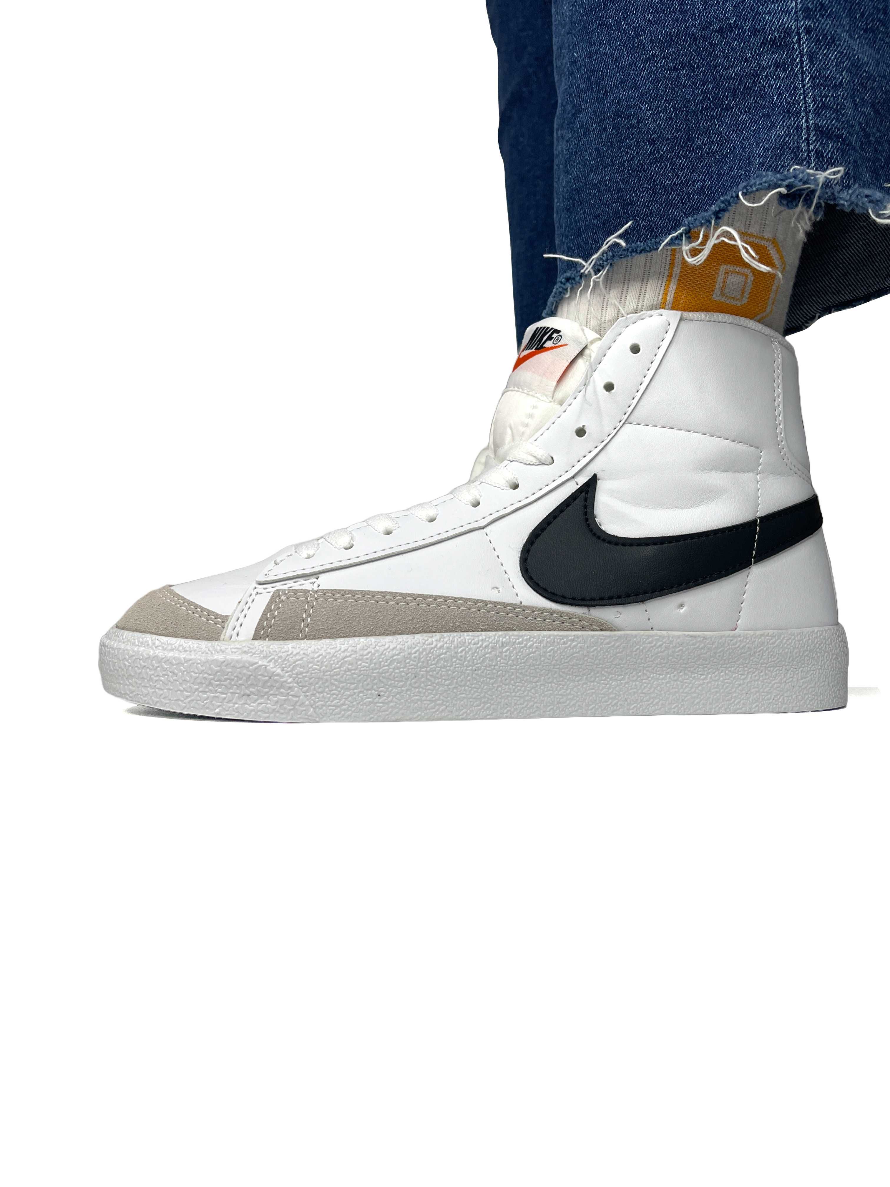 Кросовки Nike Blazer Mid 77 (білі з чорним)