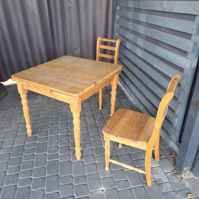 Stół lite drewno rozkładany plus a krzesła