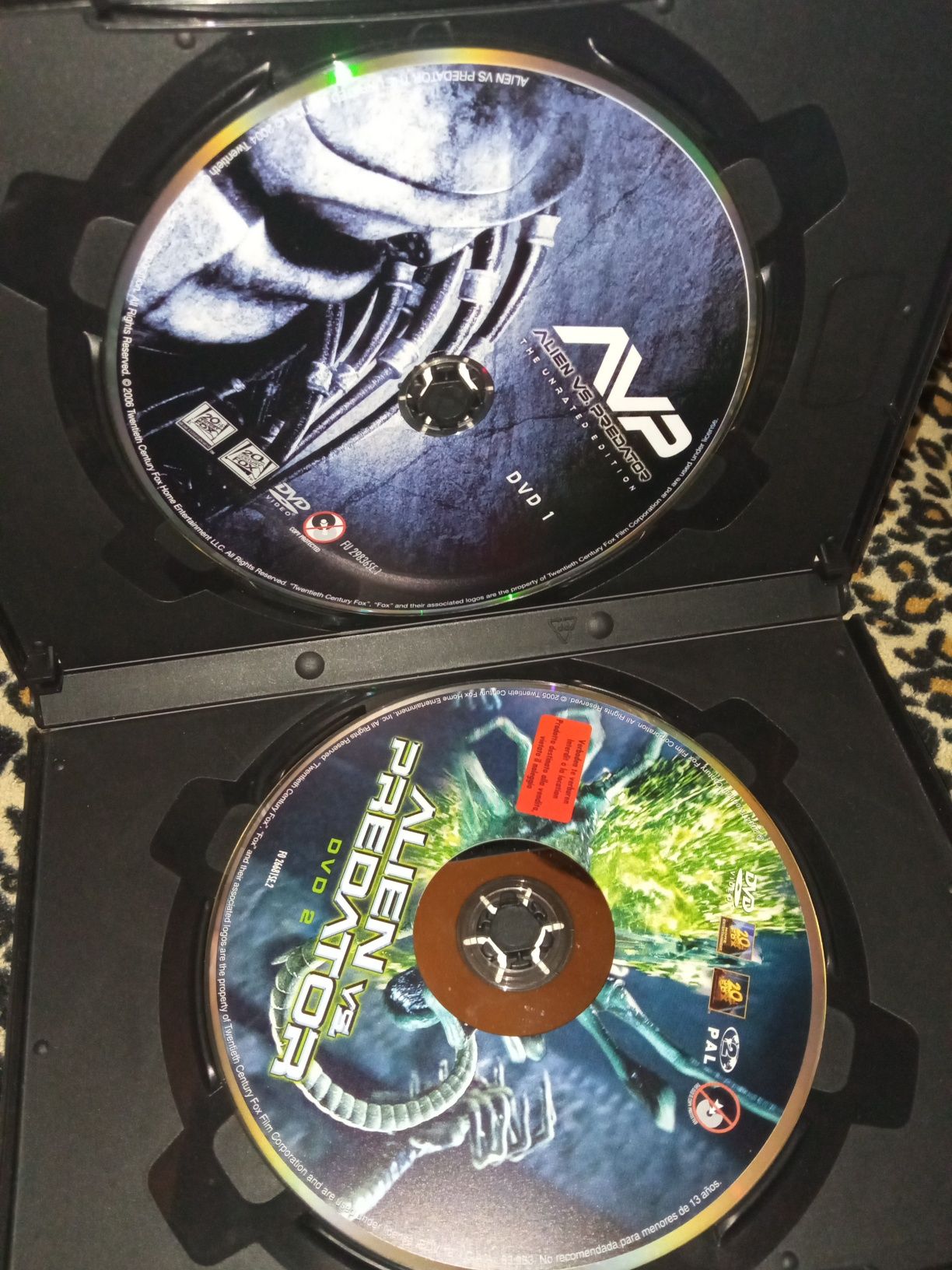 2DVD| Alien vs Predador 1+2(Requiem) 4DVD*