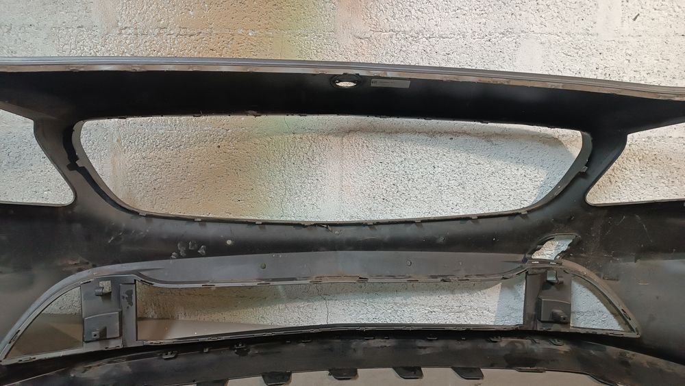 Vendo parachoque de frente Mercedes A class W176 ano 2016/18