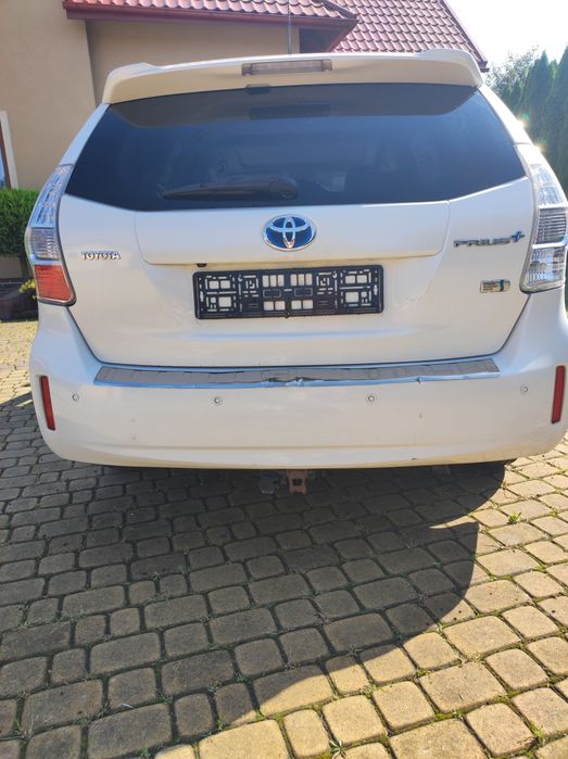 Toyota Prius plus