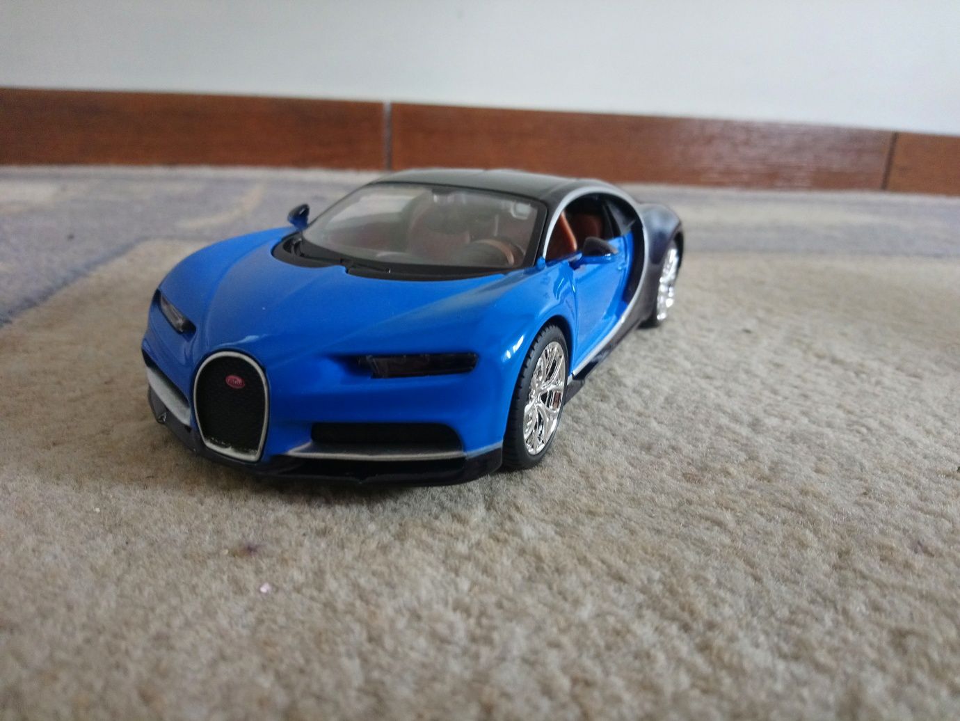 Bugatti Chiron - Maisto 1/24