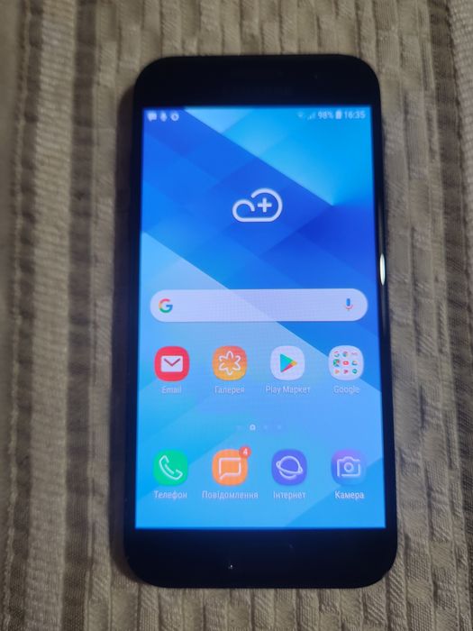 Samsung Galaxy A320F 2/16gb