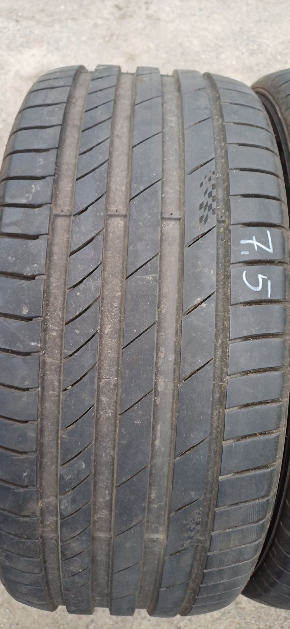 255/45R18 103Y KUMHO , komplet opon letnich.