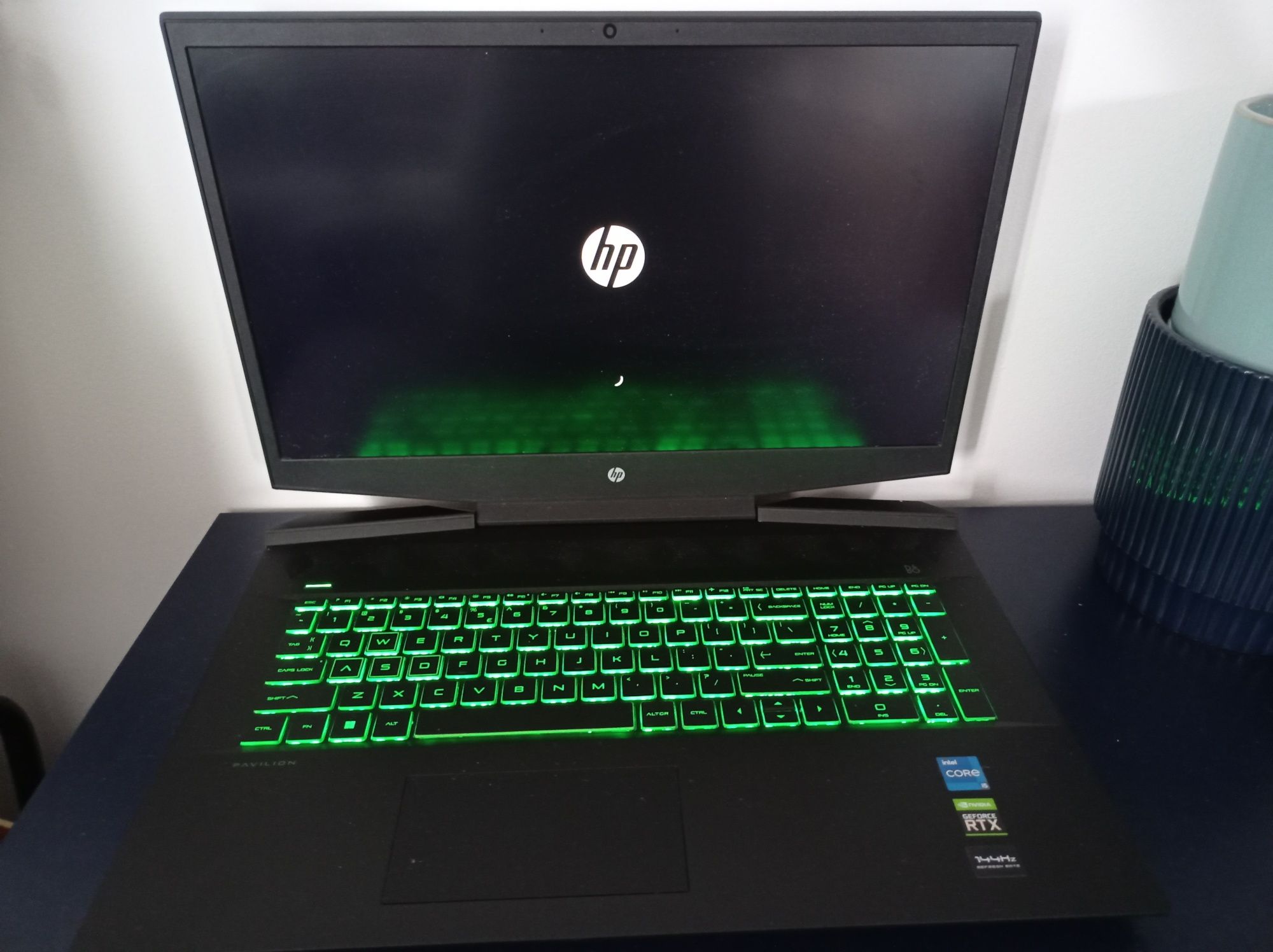 Laptop HP pav GeForce RTX 3050 i5 8gb 1- CD2531NW