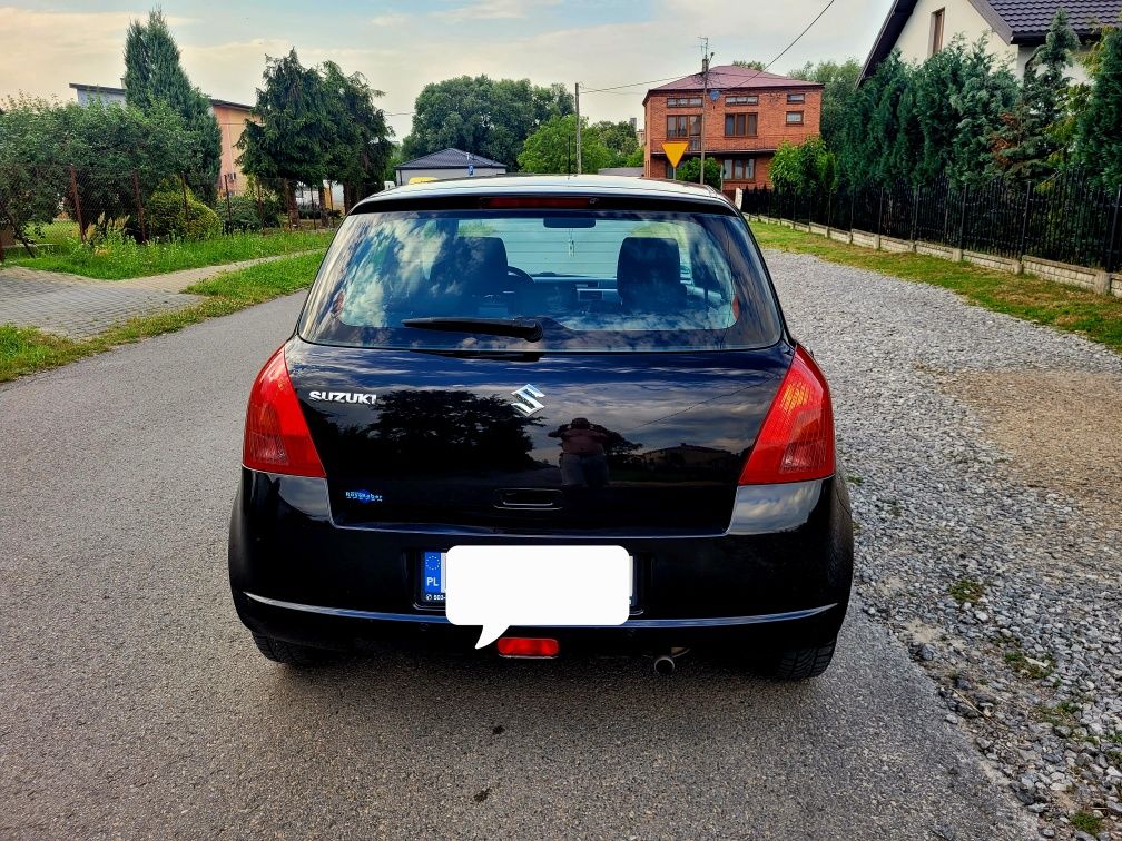 Suzuki Swift 1.3 B