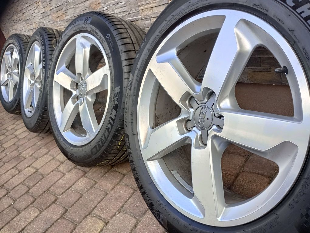 Orginalne Koła 19 audi Q5 5×112 ET39 opony 235/55/19