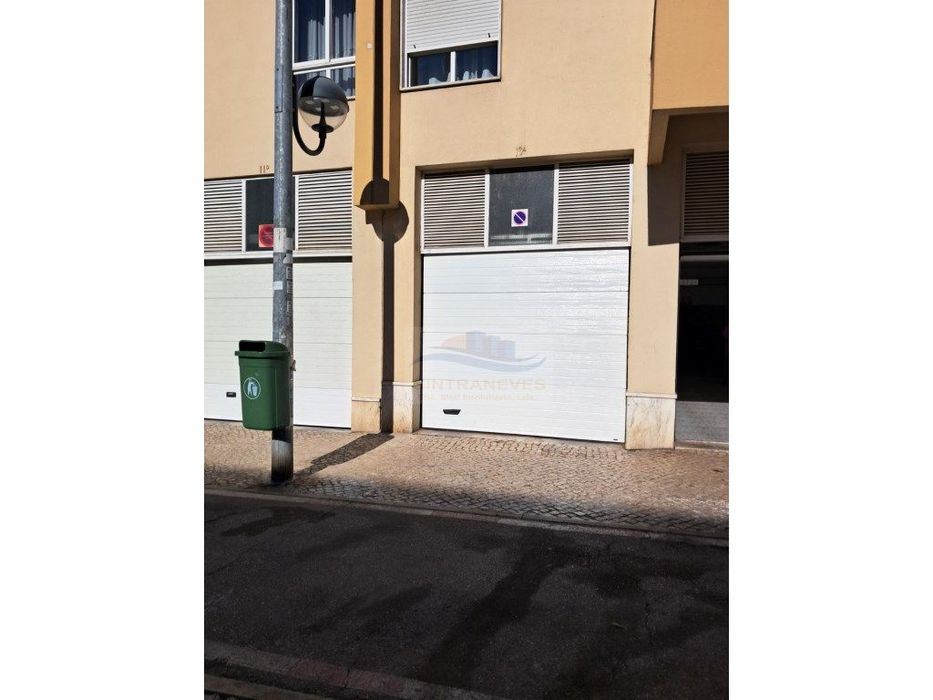 Garagem Box Fechada