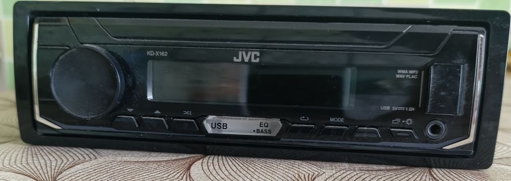 Продам автомагнітолу JVC KD - X162