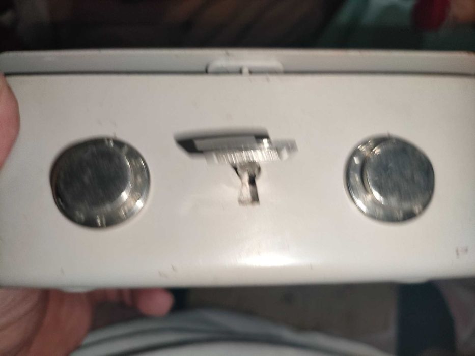 Cofre antigo metálico banco BNU