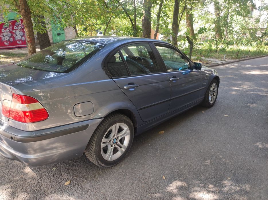 Продам BMW E46 318i 2.0 газ/бензин МКПП