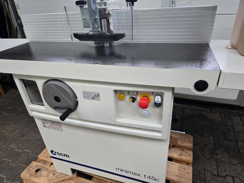 Frezarka dolnowrzecionowa scm minimax t45c