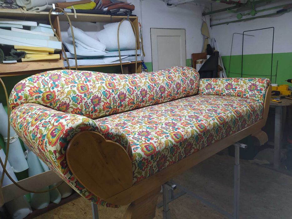 Tapicer Kraków Usługi tapicerskie meblowe