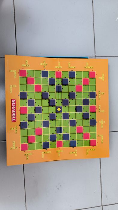Jogo infantil scrabble