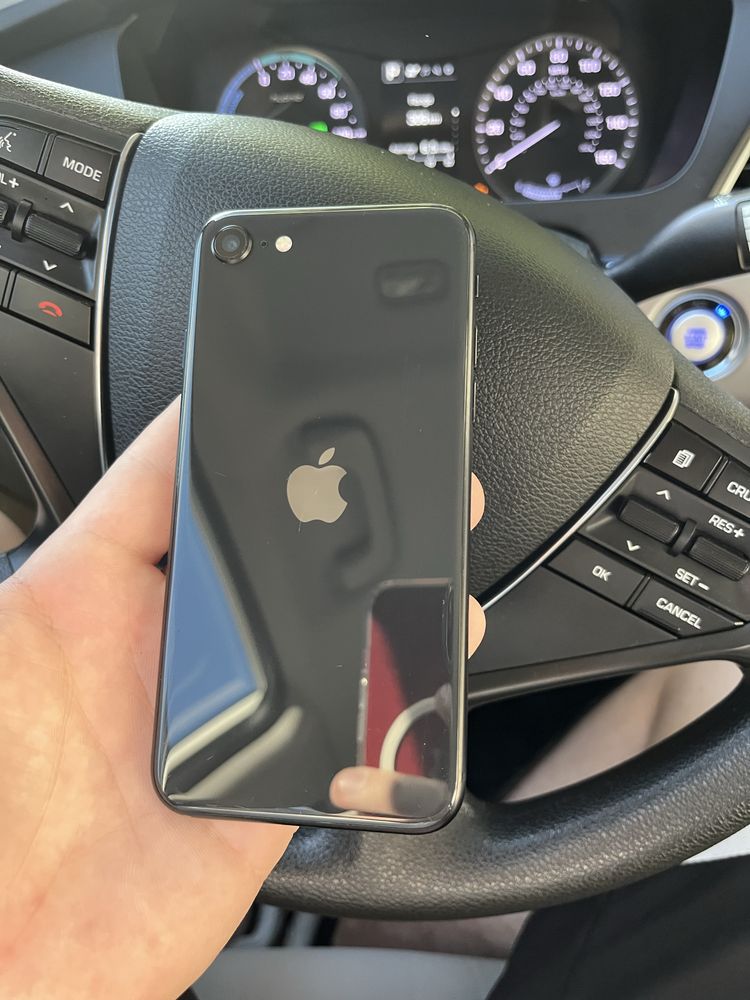 Iphone se 3 2022 / айфон 3 се 2022 Neverlock