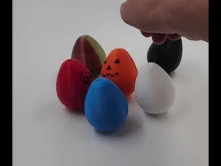 Ovo Equilíbrio com Caras Divertidas (Egg Moji)