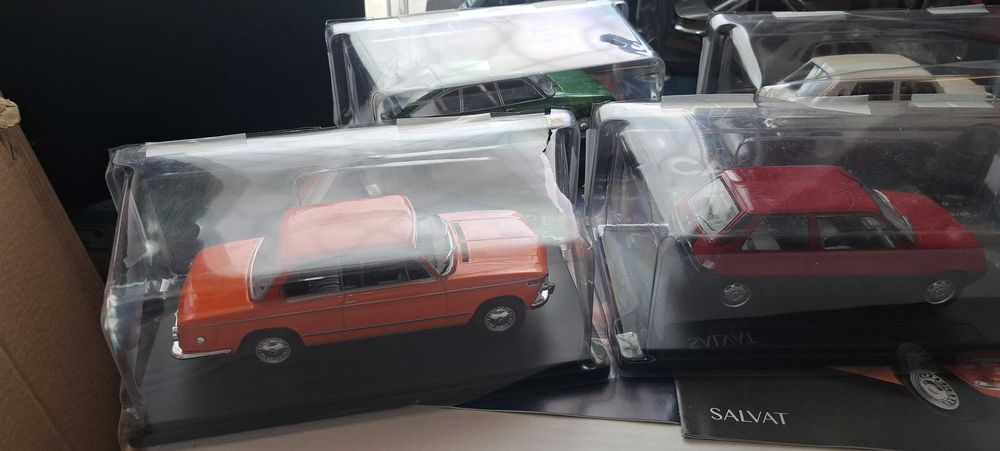Colecção Carros Inesquecíveis Salvat com 53 unidades -
