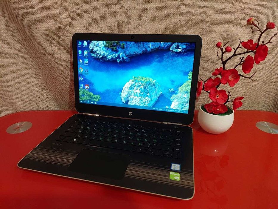 Игровой  HP /14"/ Core i5-7200U/16GBDDR4 /GeForce 940MX 2Gb /SSD256Gb