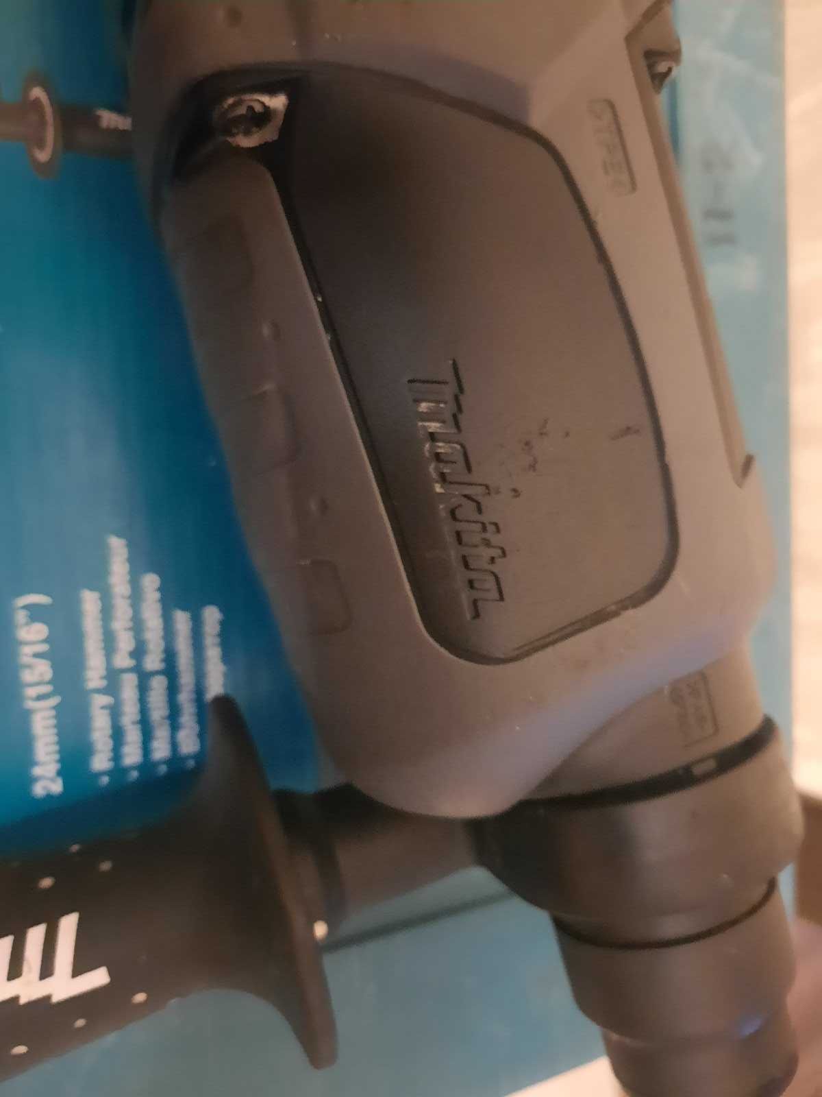 Перфоратор makita 2470 hr, 780 вт., 2,7 дж.