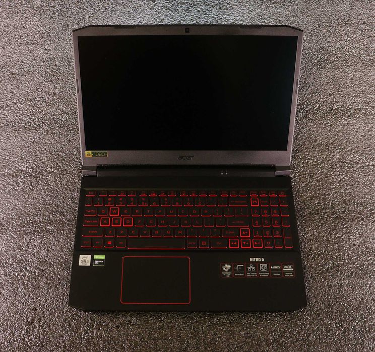 Laptop gamingowy Acer Nitro 5 15,6" i5  Dysk SSD GTX