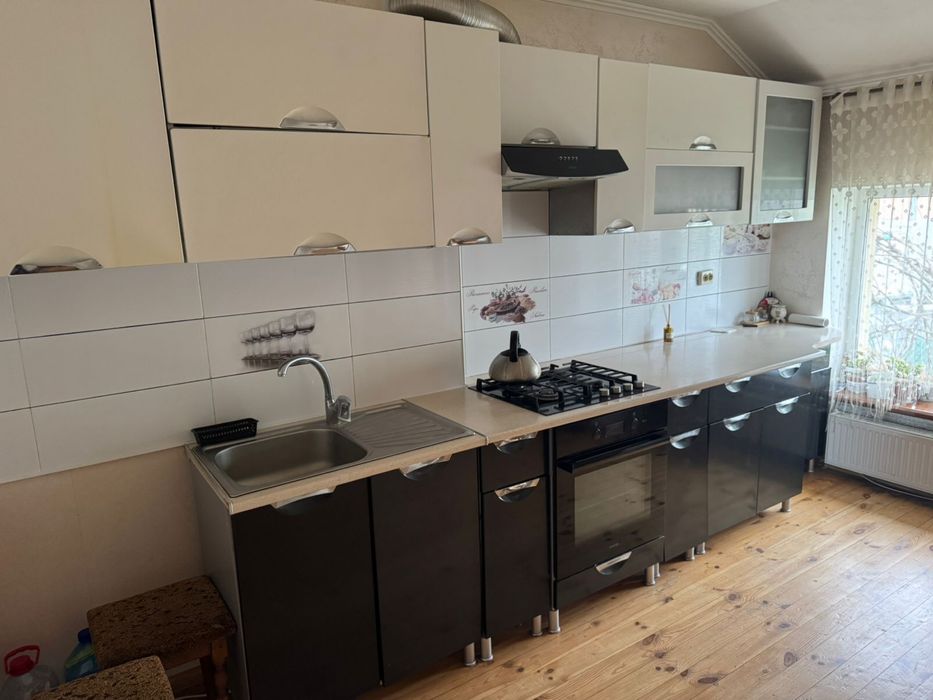 Здам будинок в оренду у центрі міста