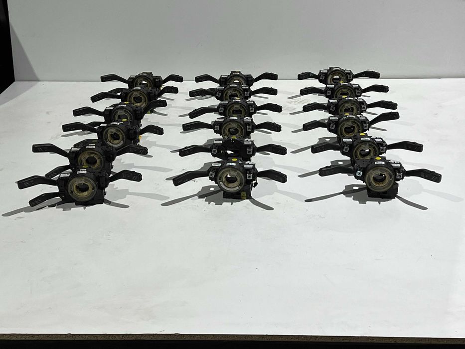 Подрулевой переключатель Skoda A5 Golf 5 Passat B6 гитара шлейф руля