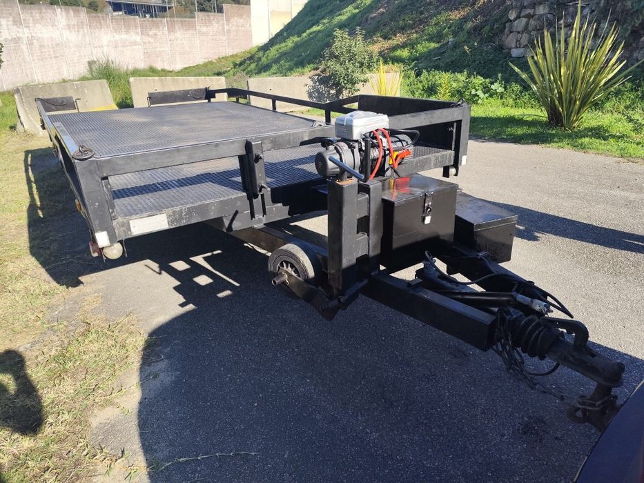 Atrelado Porta Carros