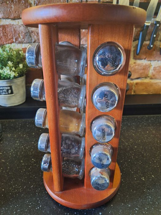 Obrotowy przyprawnik - nowy