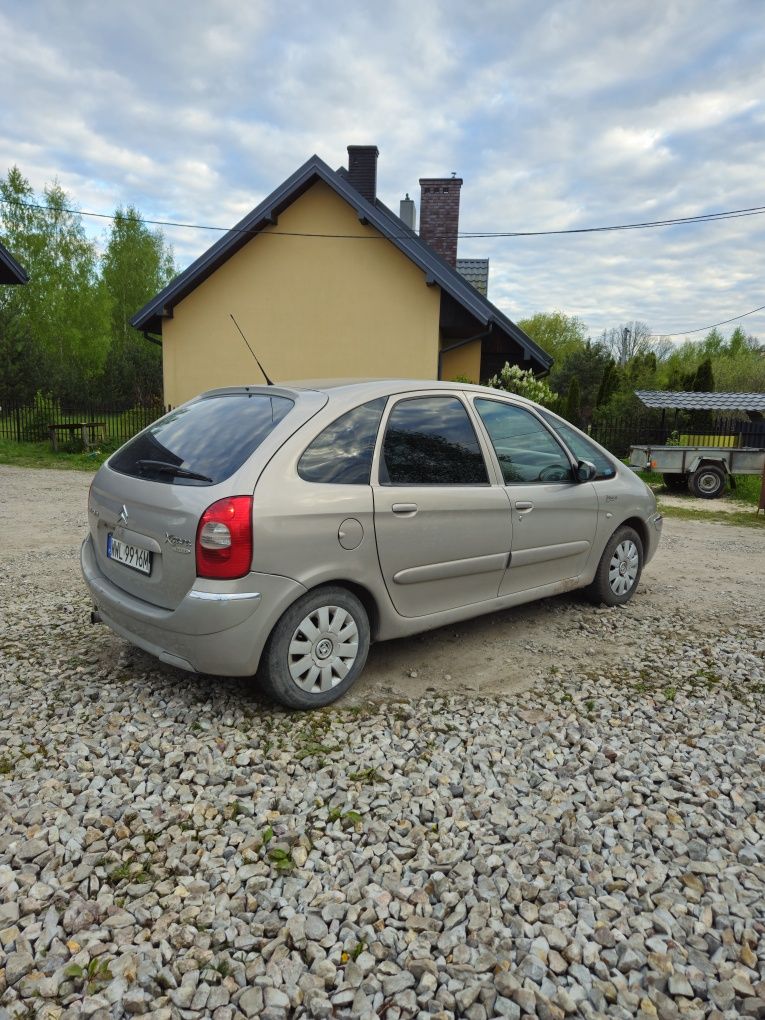 Citroen Xsara Picasso 2004rok 1,6diesel 110KM Skóra Klimatyzacja