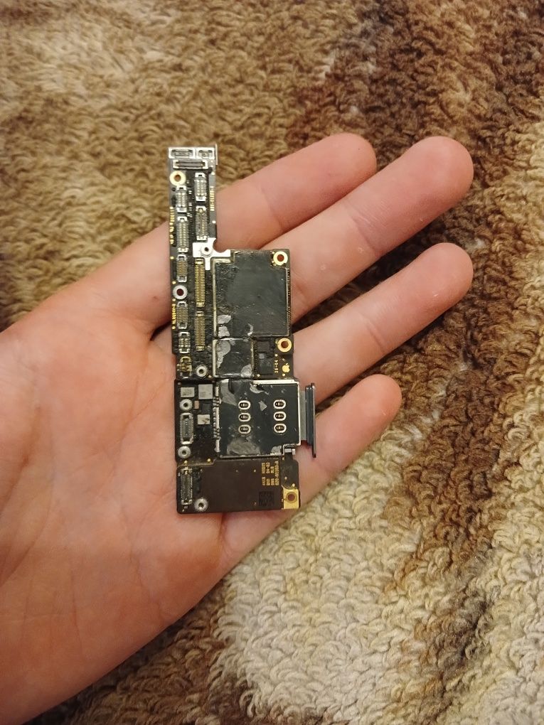Плата iphone xs max