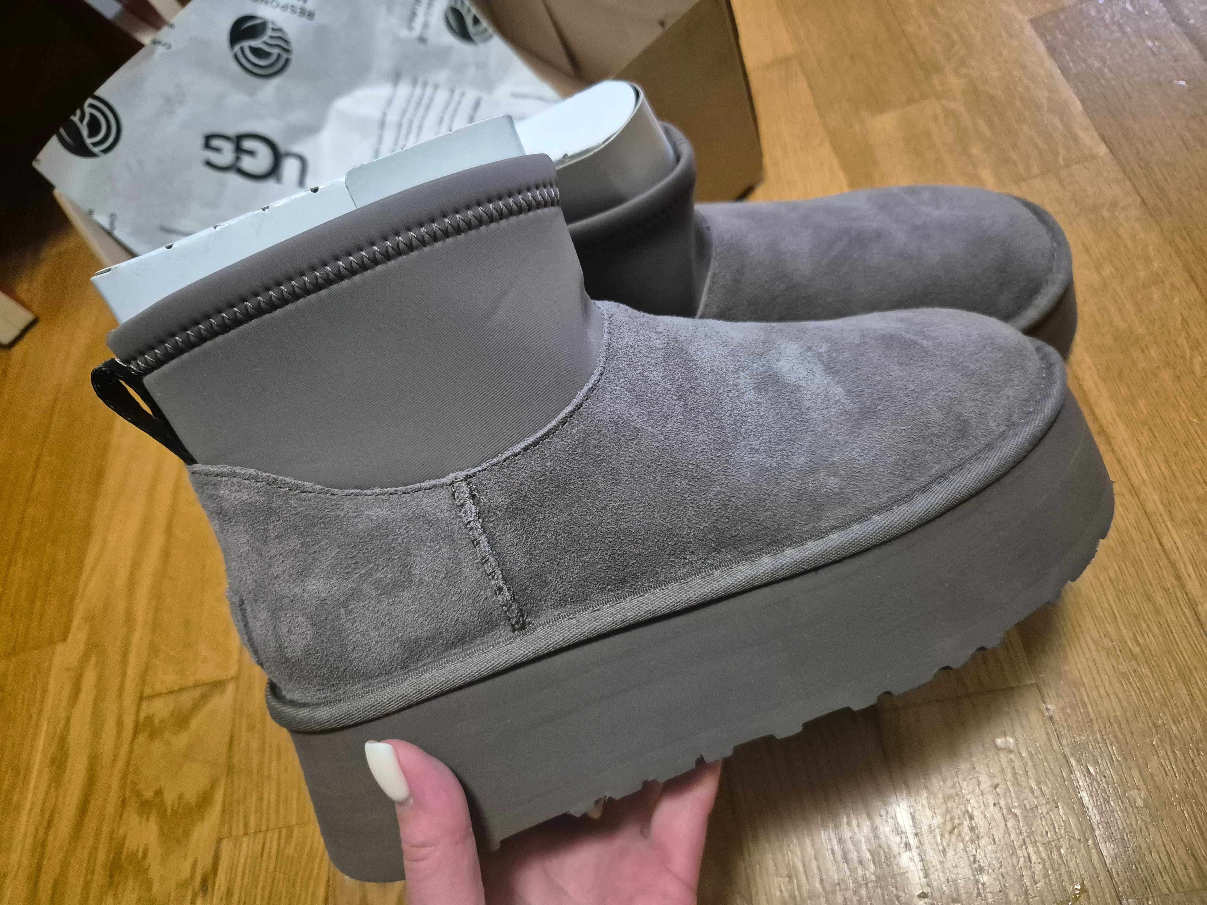 Угги UGG Classic Mini Dipper