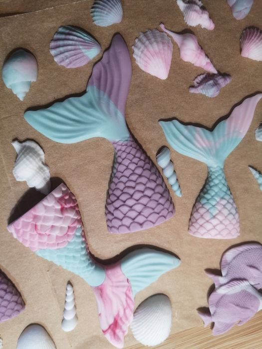 Ozdoby z masy cukrowej na tort syrenka ogon ryby ocean morze muszelki
