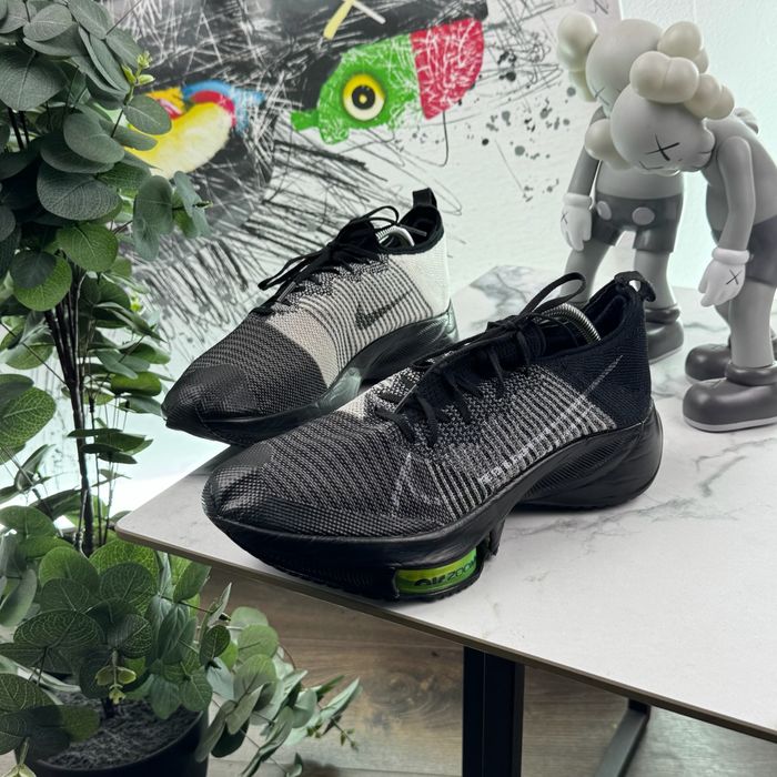 Кросівки Nike Air Zoom Tiempo 44.5 розмір Е6242