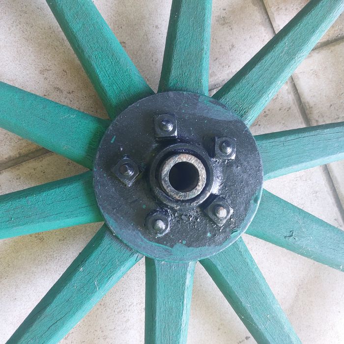 Drewniane koła od wozu drabianistego średnica 46cm