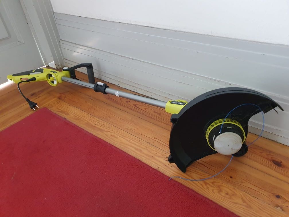 Roçadora  Ryobi 600w