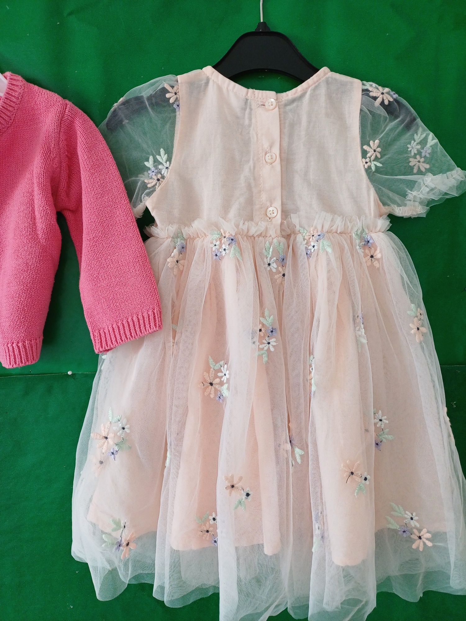 Vestido batizado, cerimónia. 10 euros.
