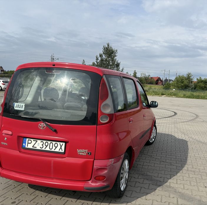 Toyota Yaris Verso