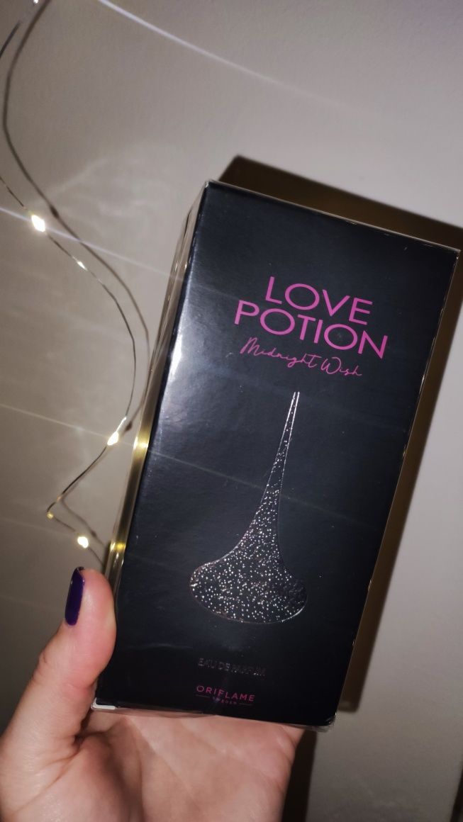 Woda perfumowana Love Potion Midnight Wis Oriflame