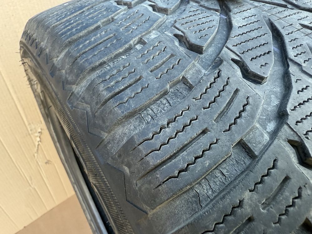 Nokian 275/40 21 opony zimowe zima