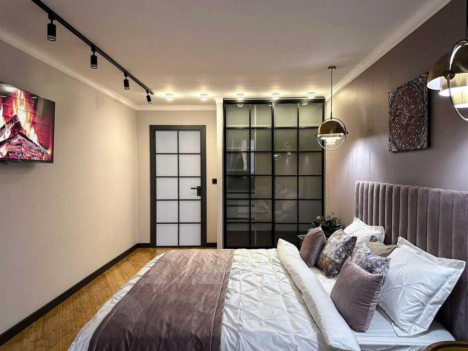 Авторський ЛЮКС на Університетській.Центр.Квартира Посуточно, подобово