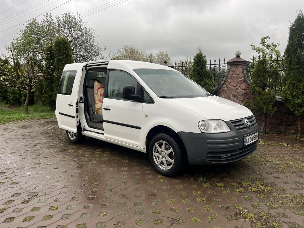 Volkswagen Caddy 2005 пассажир