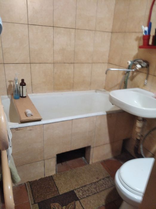 Продам будинок с.Осовець Чернігівська обл. за 75 км. від Києва!